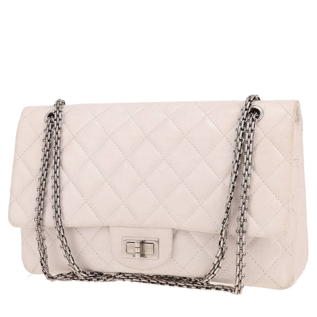 Chanel 2.55 shoulder bag in white quilted leather