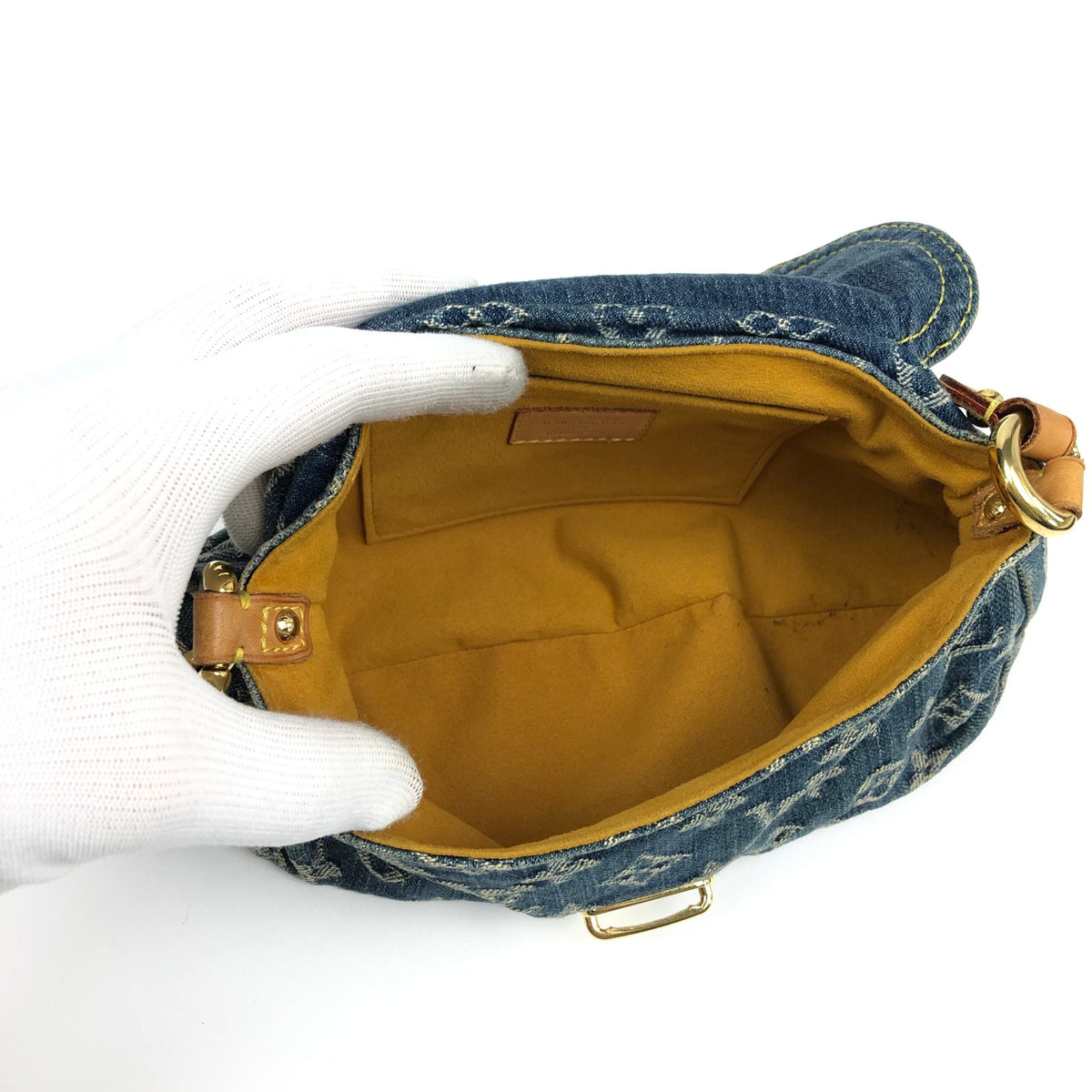 LOUIS VUITTON DENIM PLEATY SHOULDER BAG