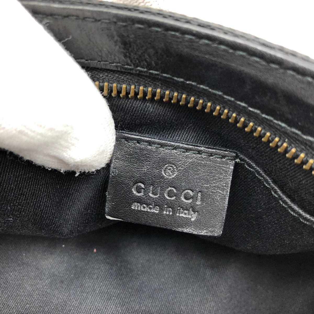 GUCCI MONOGRAM SHOULDER BAG