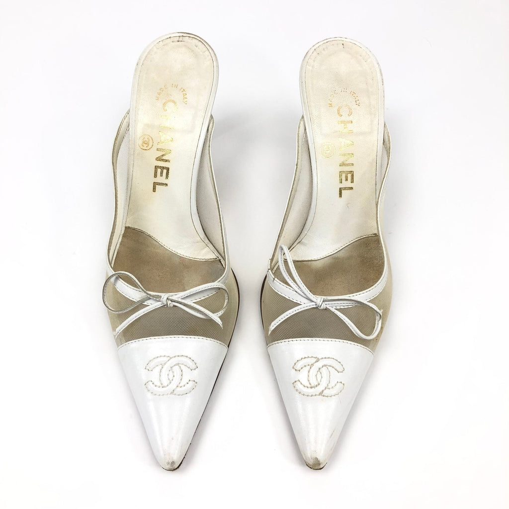 CHANEL LOGO KITTEN HEELS