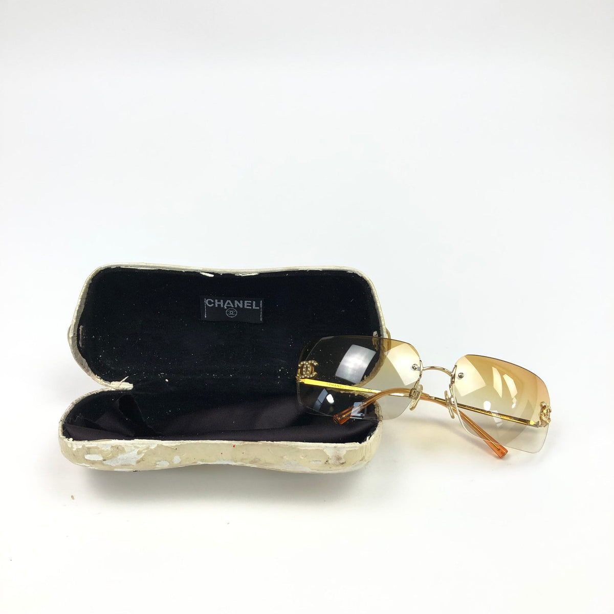 CHANEL RIMLESS SUNGLASSES