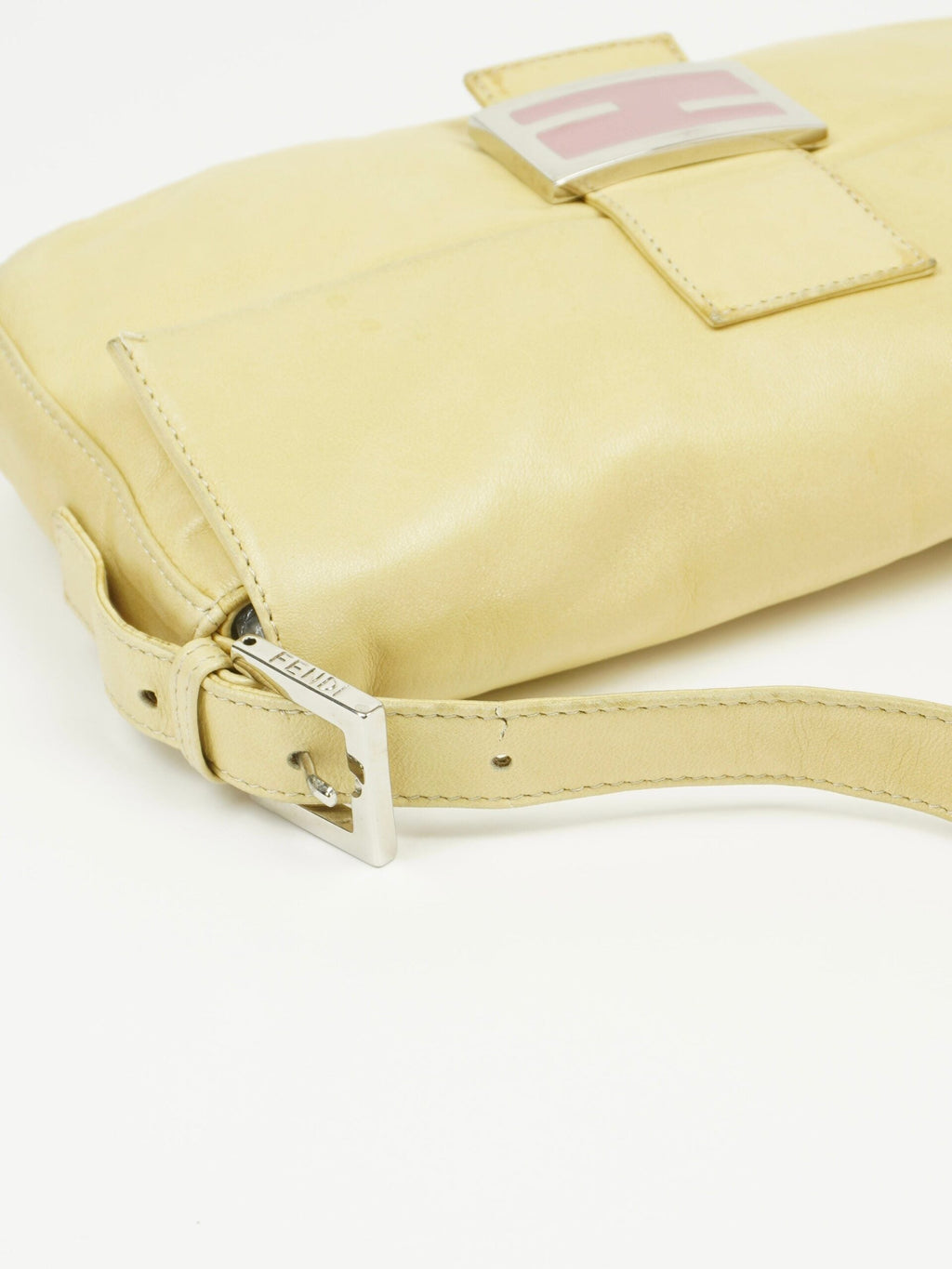 FENDI LEATHER BAGUETTE BAG