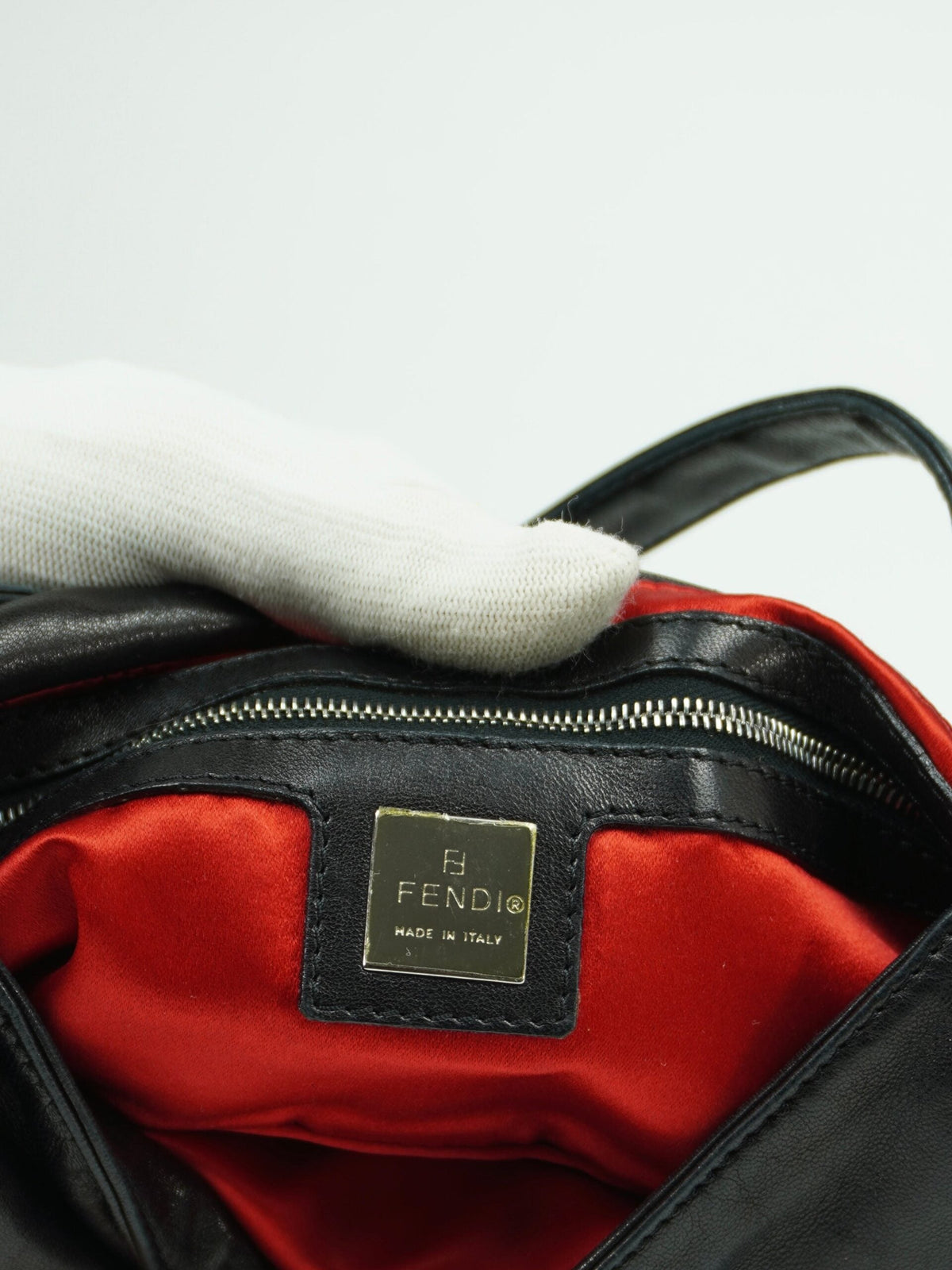 FENDI LEATHER BAGUETTE WITH MARBLE BUCKLE