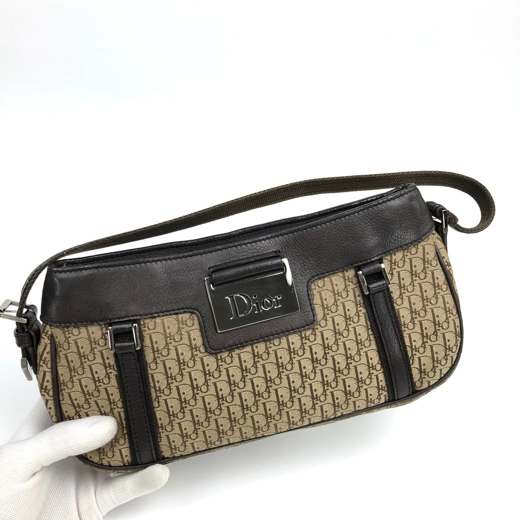 CHRISTIAN DIOR MONOGRAM SHOULDER BAG