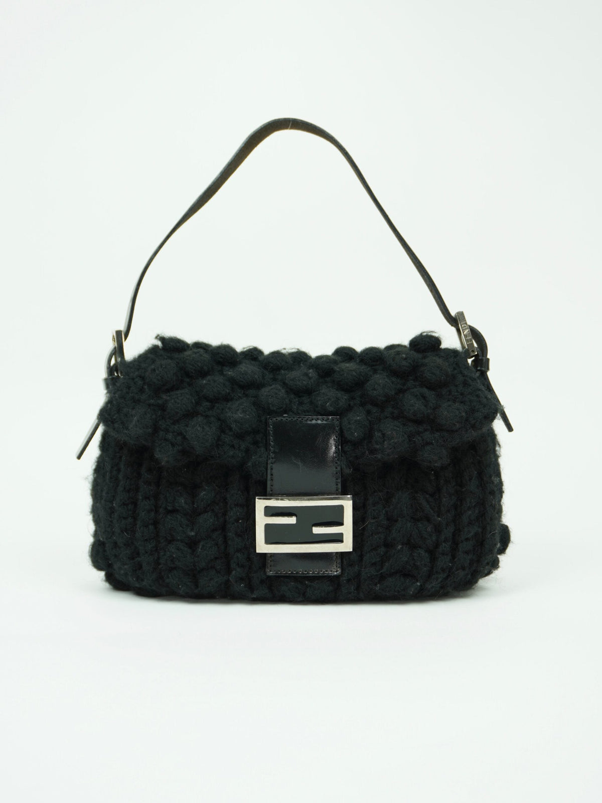 FENDI CROCHET BAGUETTE