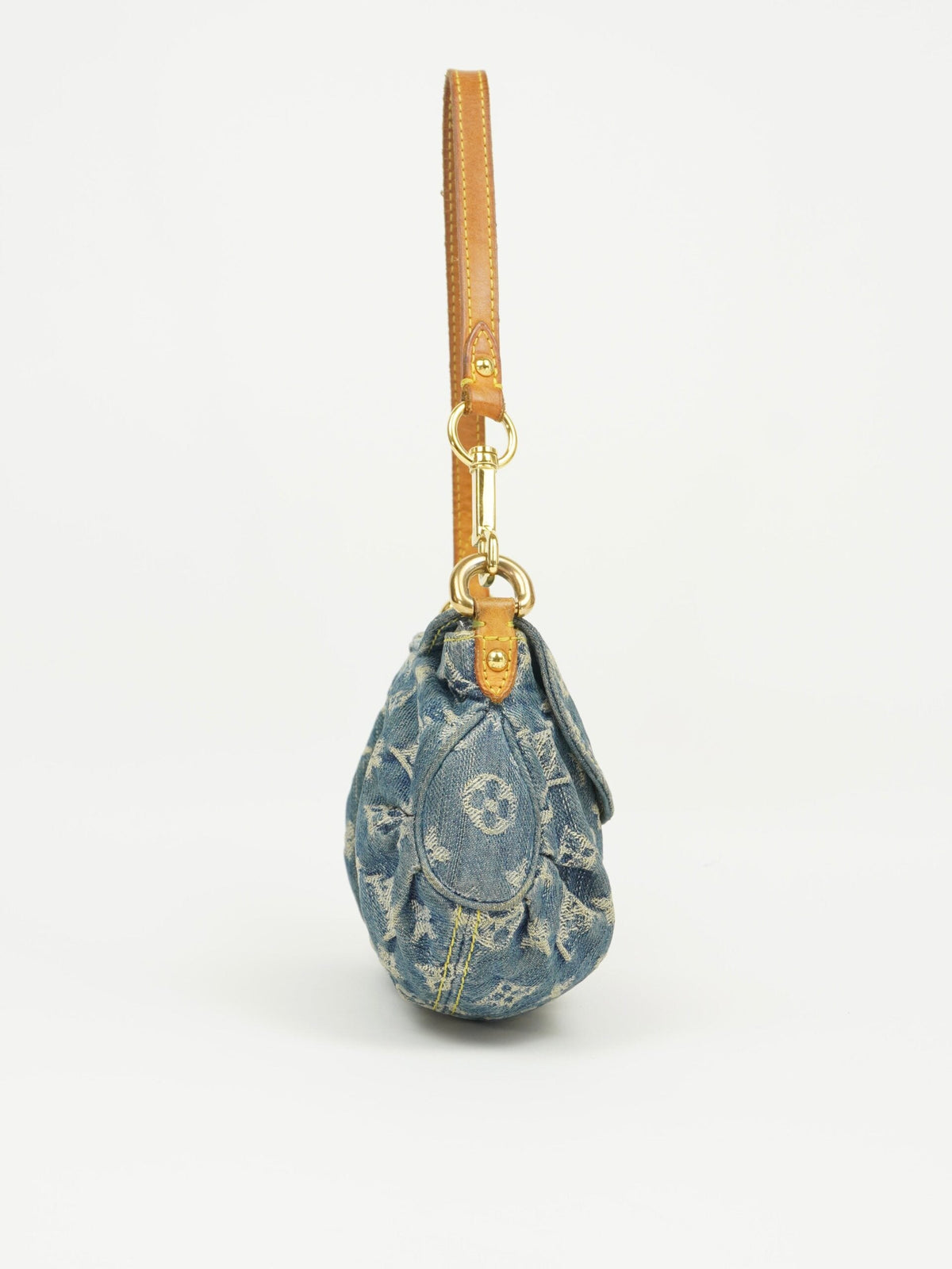 LOUIS VUITTON DENIM PLEATY BAG