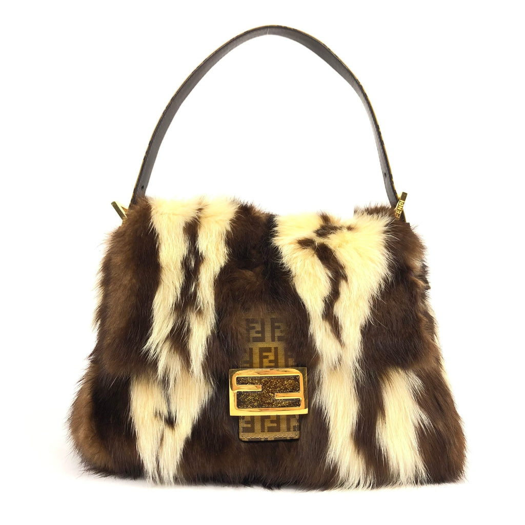 FENDI FUR MAMA BAGUETTE BAG