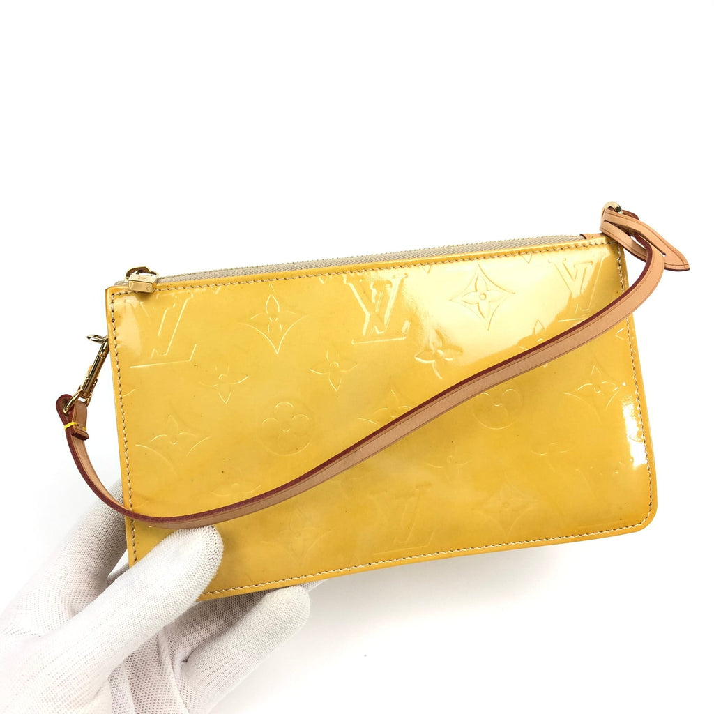 LOUIS VUITTON VERNIS SHOULDER BAG