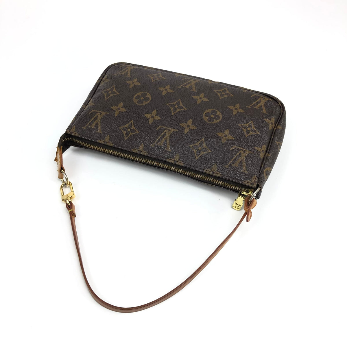 LOUIS VUITTON POCHETTE BAG