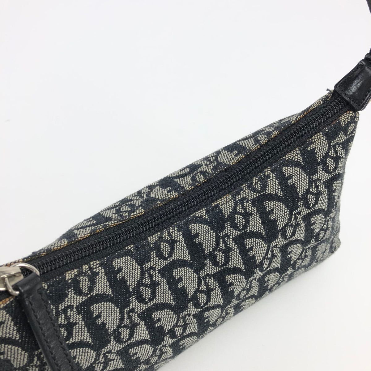 CHRISTIAN DIOR MONOGRAM SHOULDER BAG