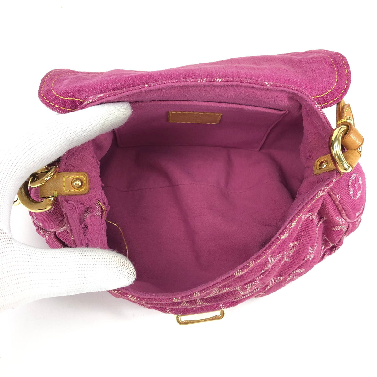 LOUIS VUITTON DENIM PLEATY SHOULDER BAG