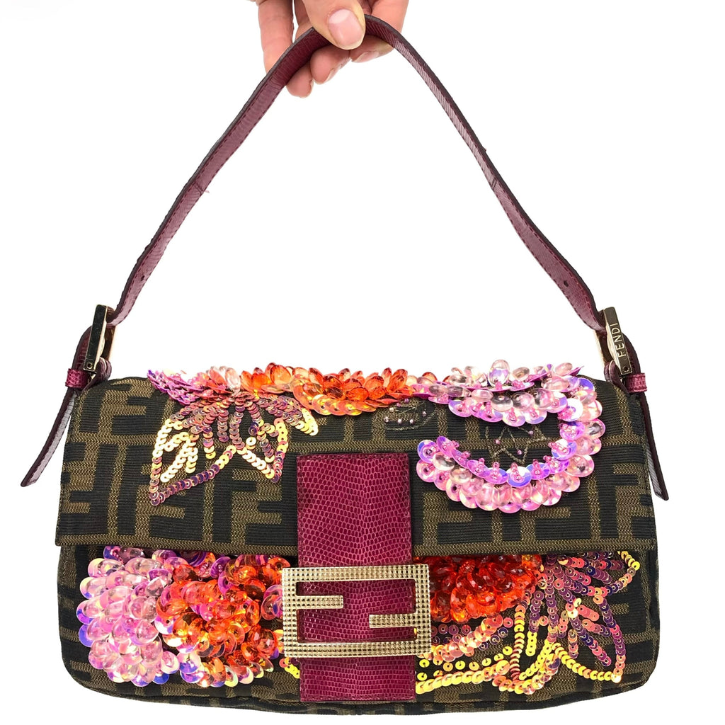 FENDI BEADED BAGUETTE BAG WITH EXOTIC LIZARD DETAILING