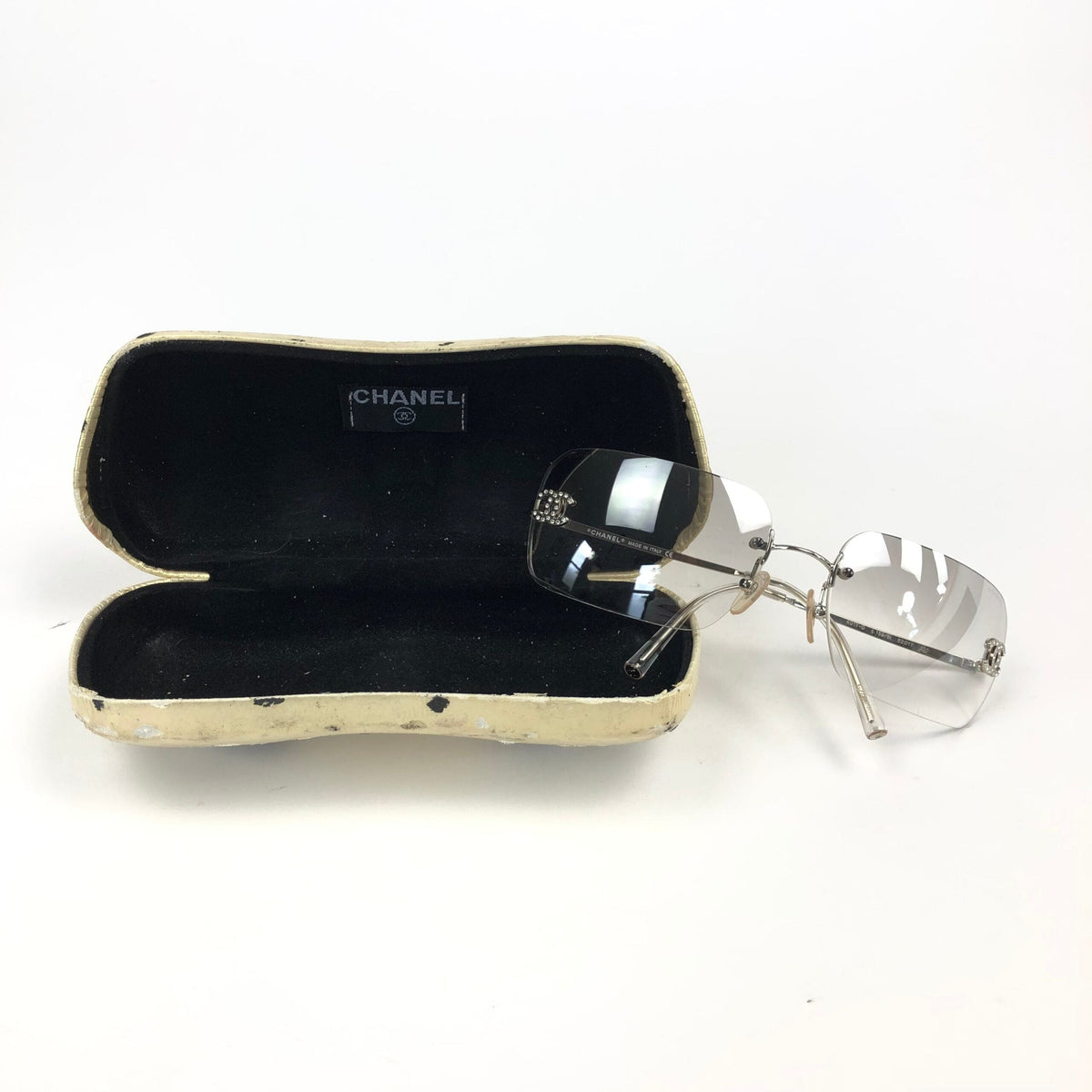 CHANEL RIMLESS SUNGLASSES