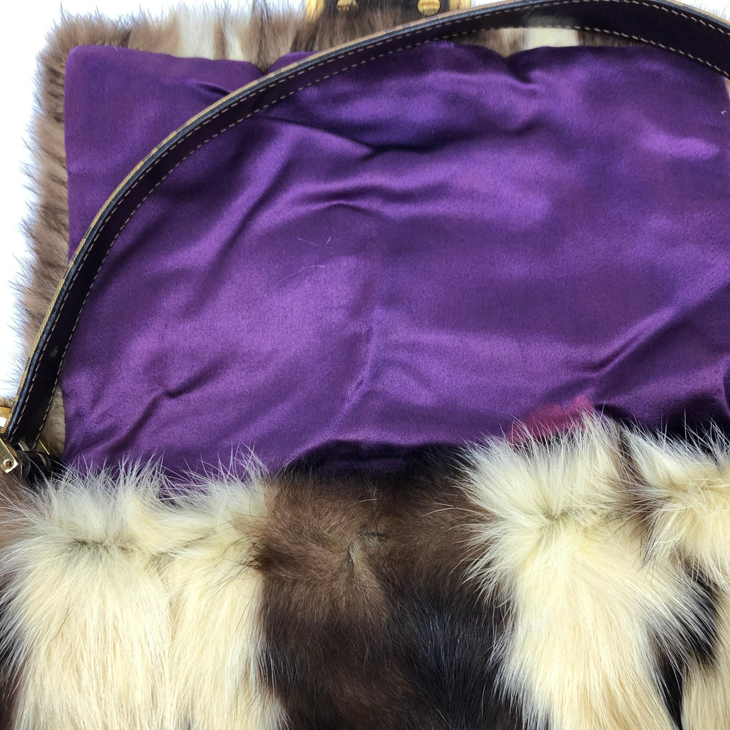 FENDI FUR MAMA BAGUETTE BAG