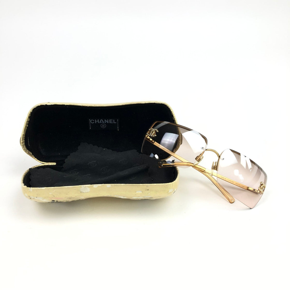 CHANEL RIMLESS SUNGLASSES