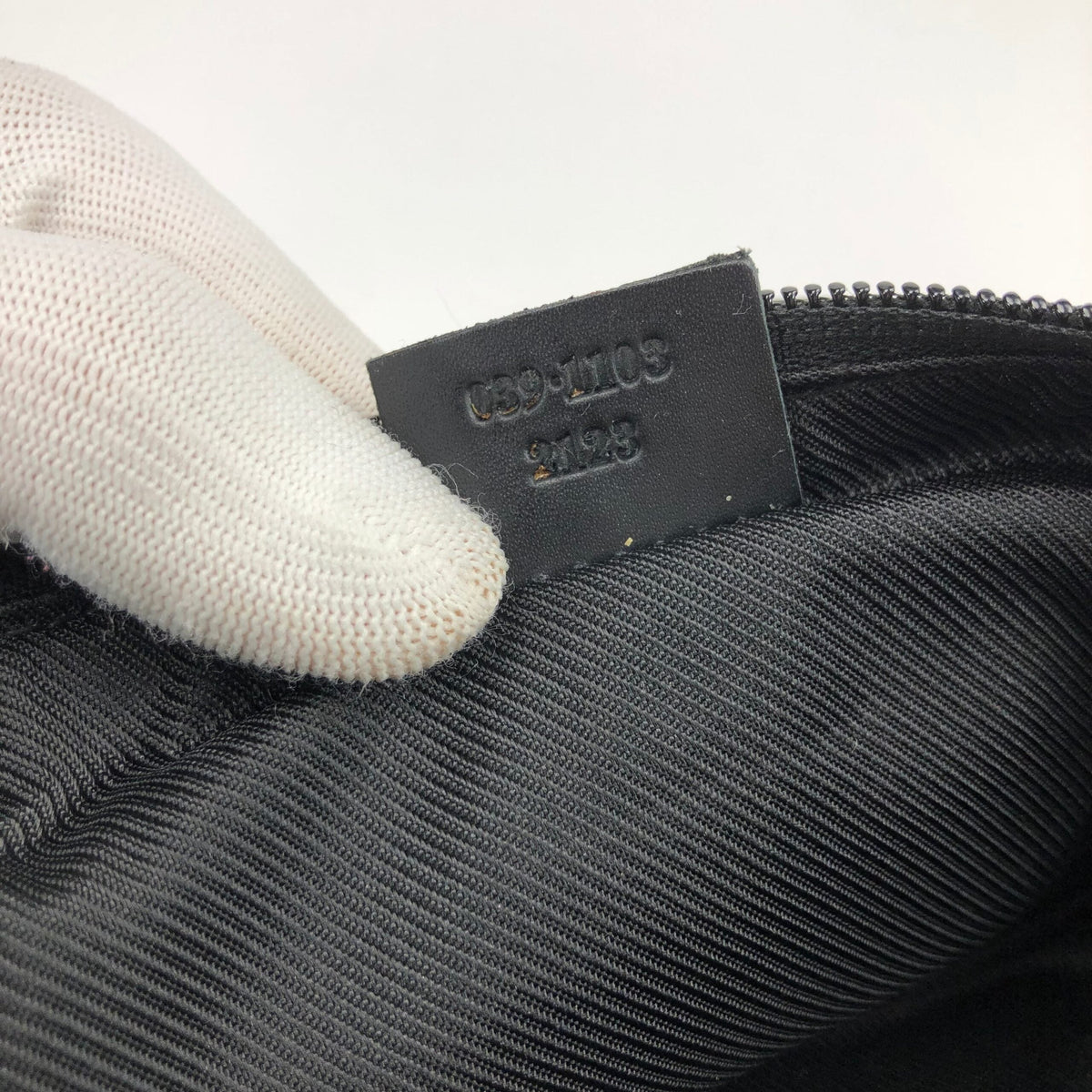 GUCCI MONOGRAM SHOULDER BAG