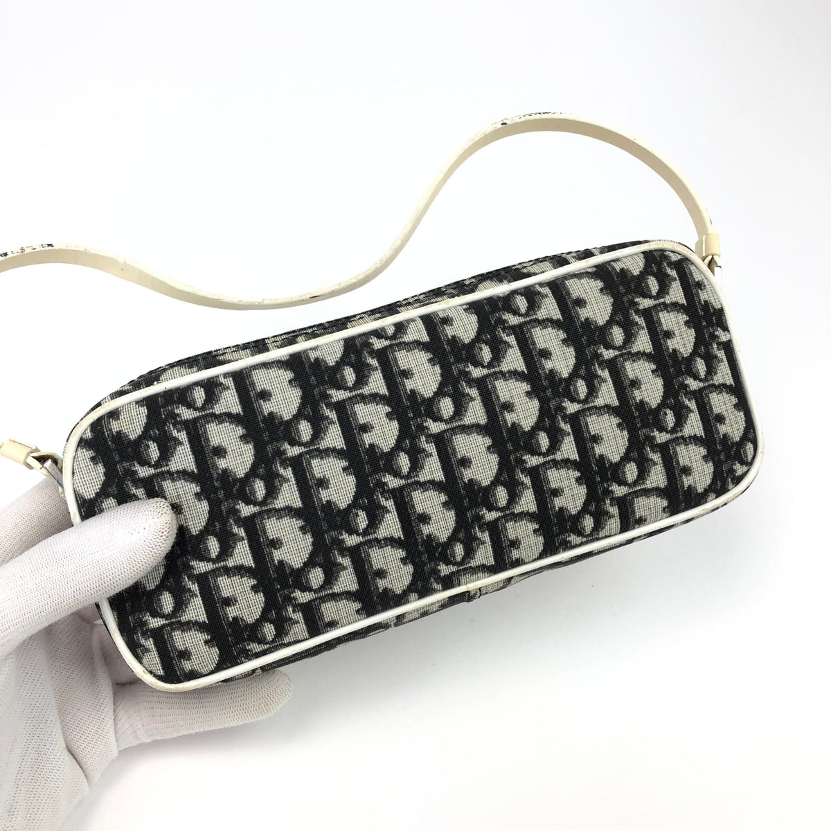 CHRISTIAN DIOR MONOGRAM SHOULDER BAG
