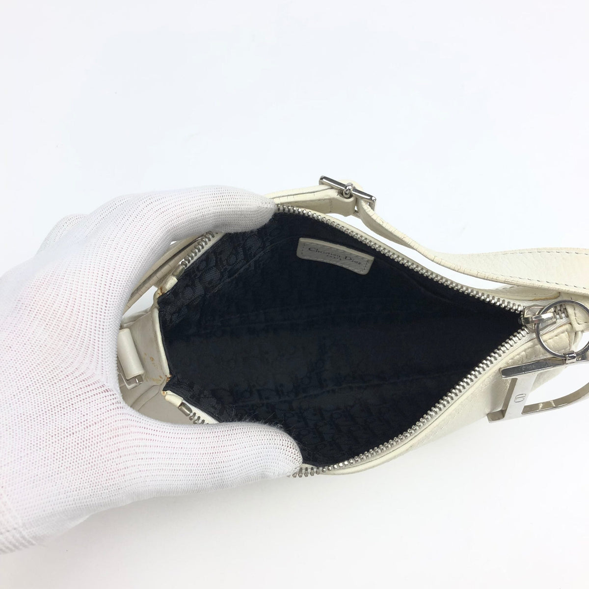 CHRISTIAN DIOR LEATHER SHOULDER BAG WITH SILVER DETAILING