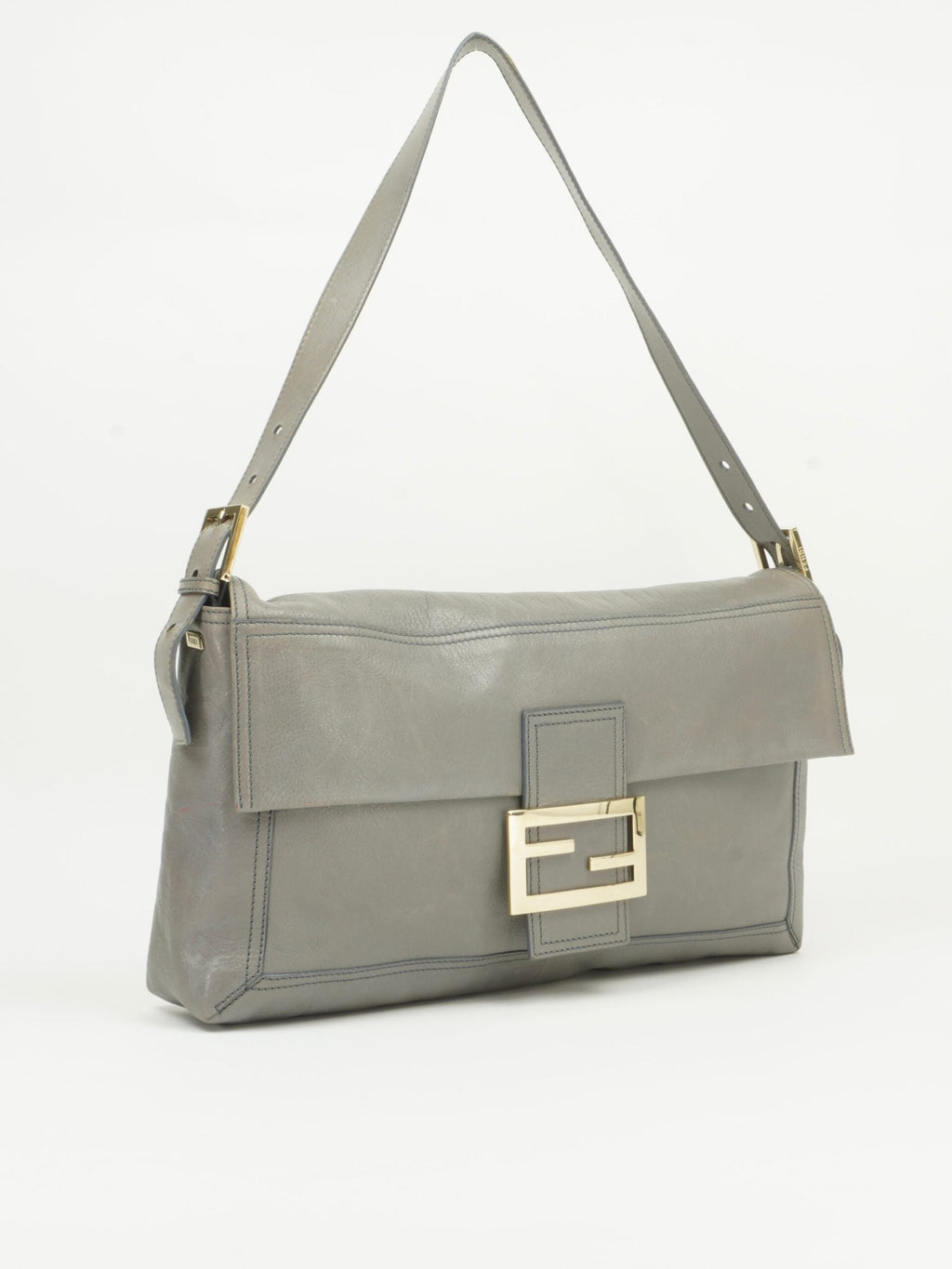 FENDI XL MAMA BAGUETTE BAG