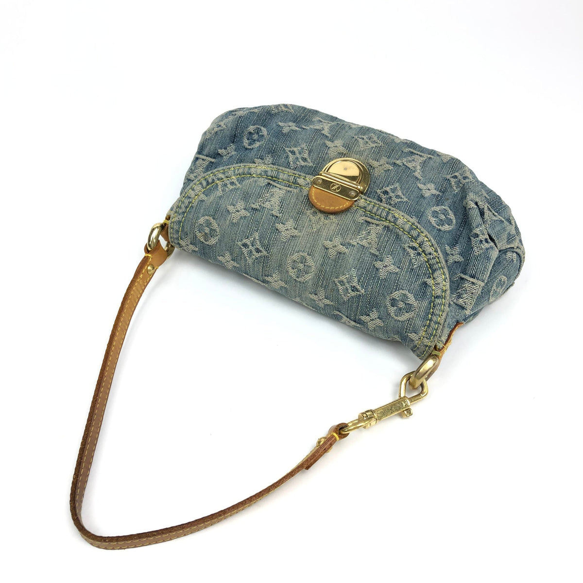 LOUIS VUITTON DENIM PLEATY SHOULDER BAG