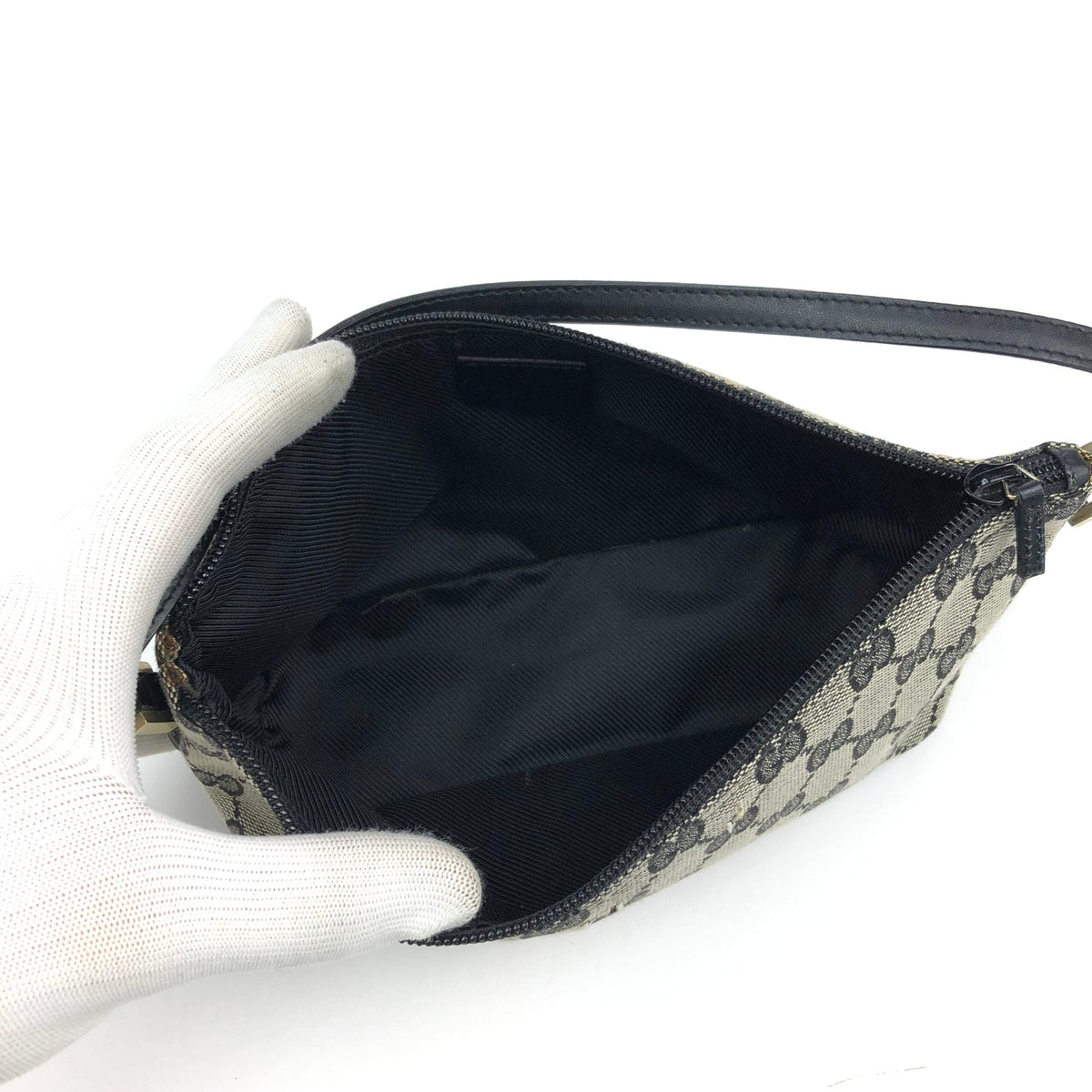 GUCCI MONOGRAM SHOULDER BAG