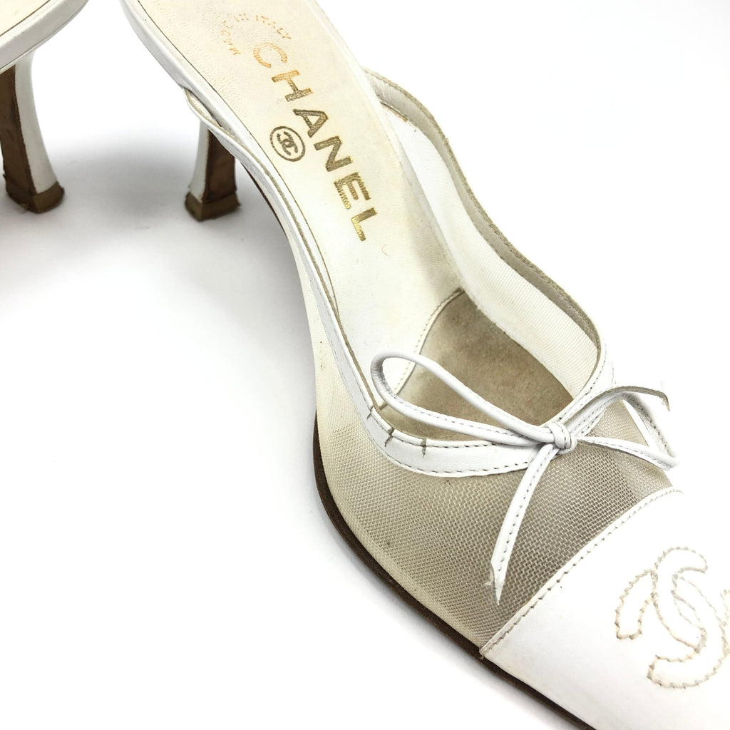 CHANEL LOGO KITTEN HEELS