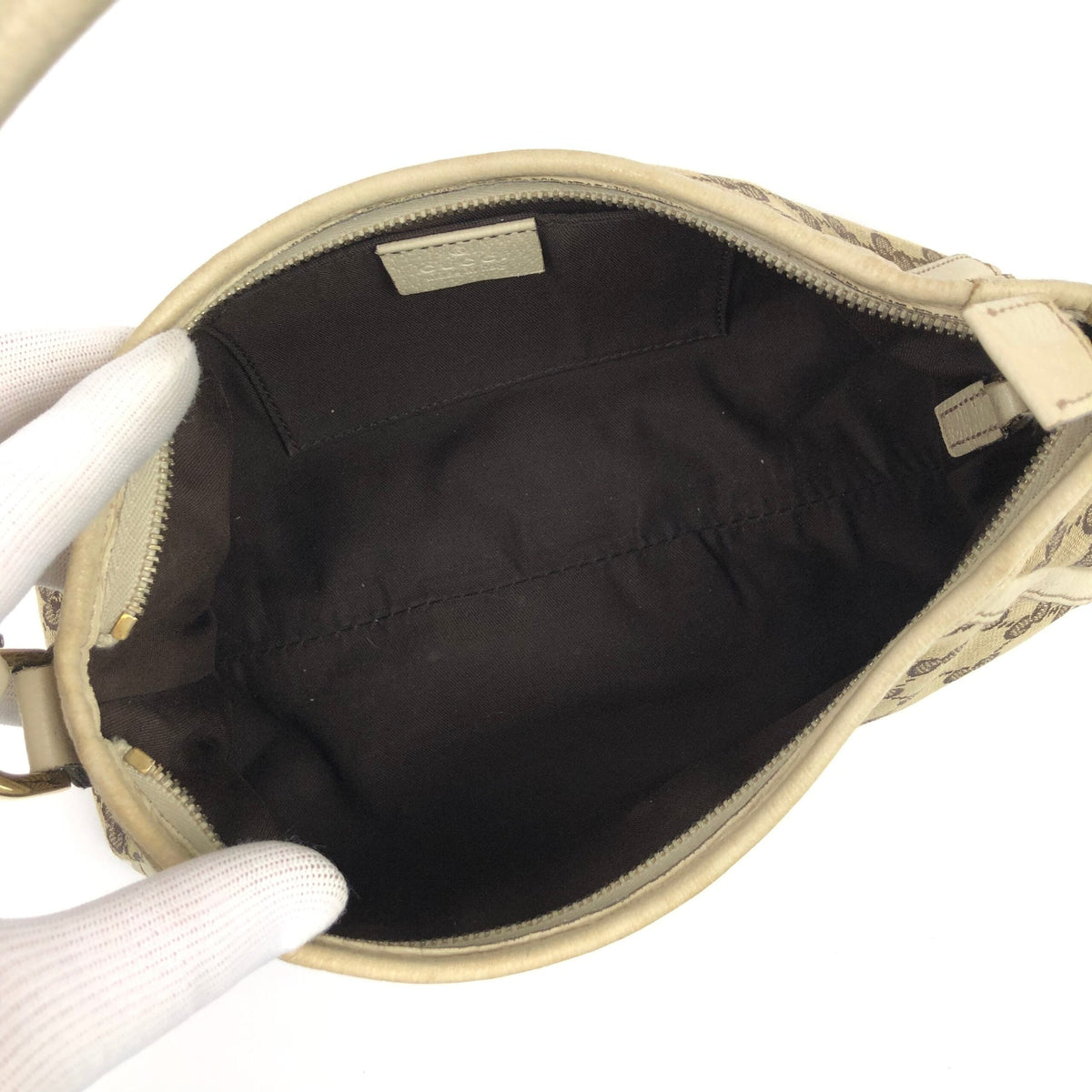 GUCCI MONOGRAM SHOULDER BAG