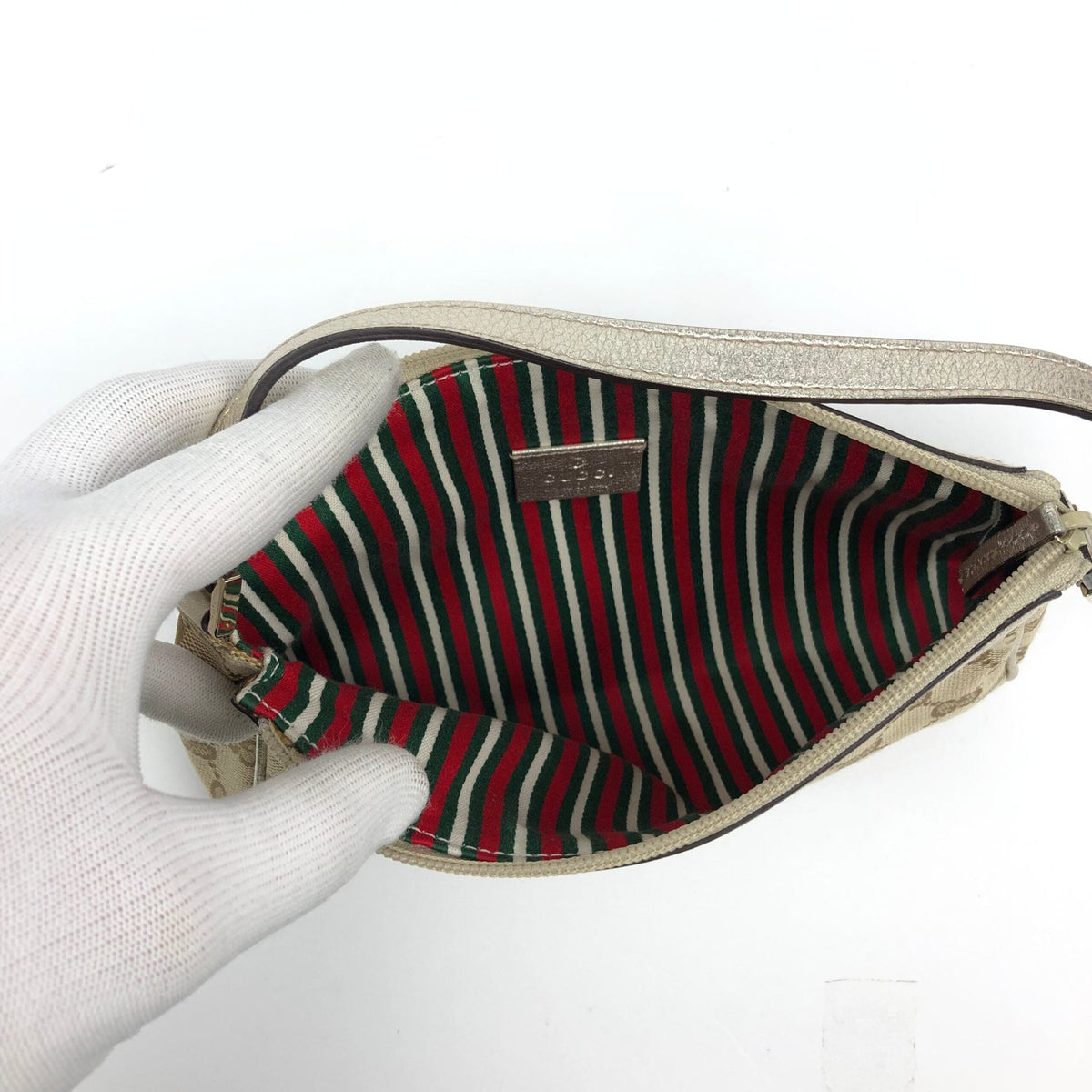 GUCCI MONOGRAM SHOULDER BAG