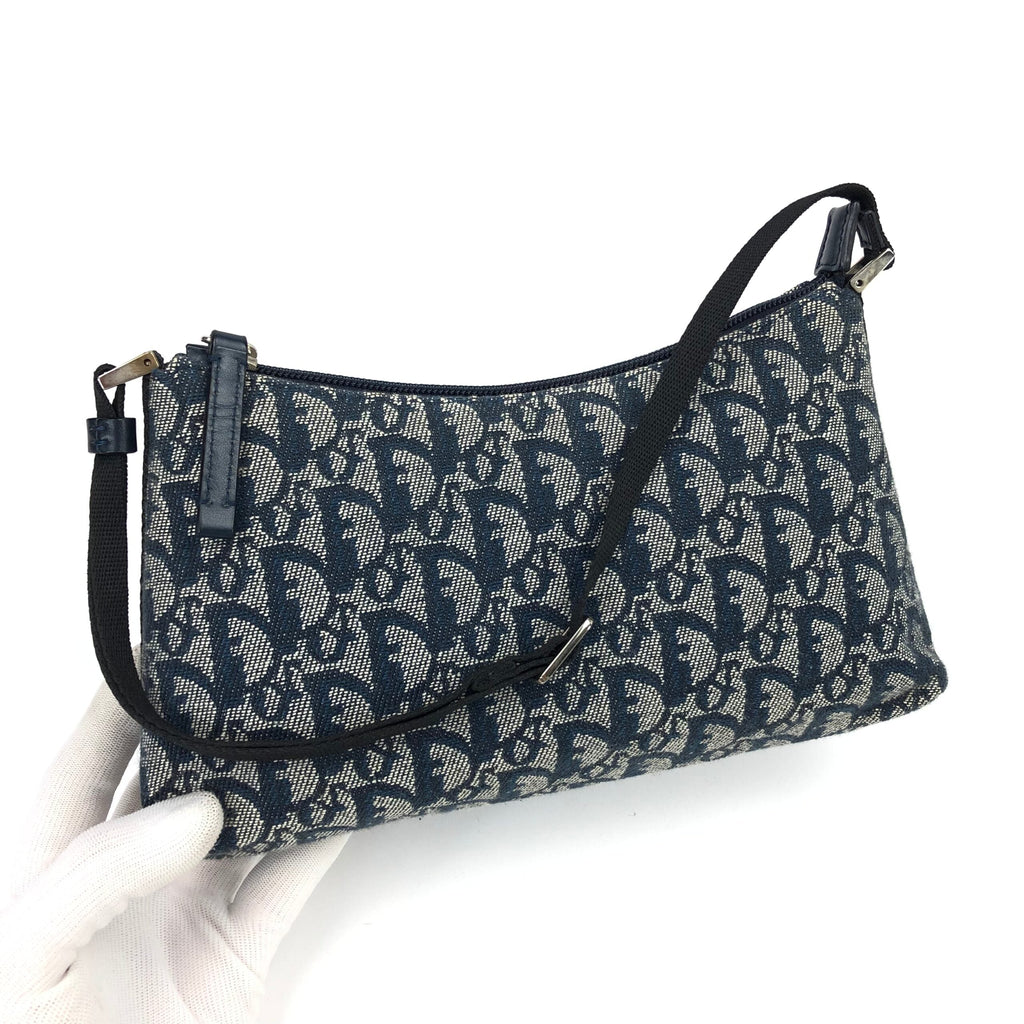 CHRISTIAN DIOR MONOGRAM SHOULDER BAG