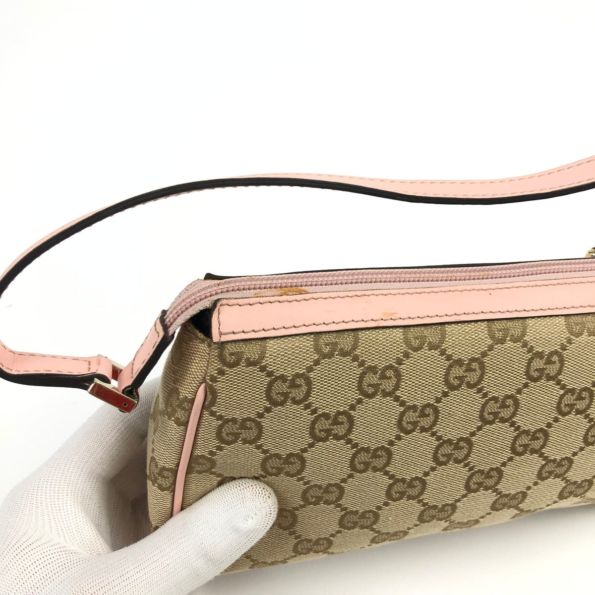 GUCCI MONOGRAM SHOULDER BAG
