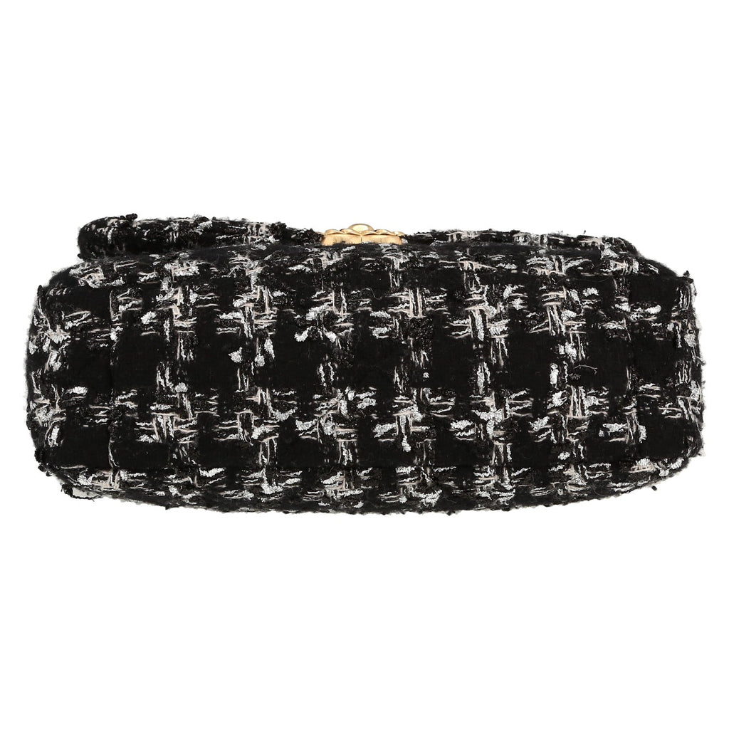 Chanel 19 shoulder bag in black and grey tweed - DETAIL 1