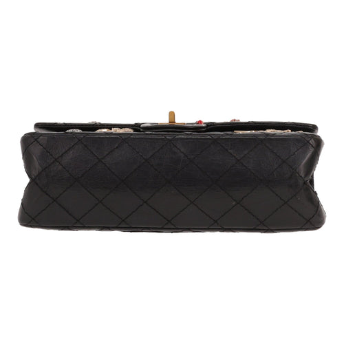 Chanel 2.55 handbag in black quilted leather - DETAIL 1