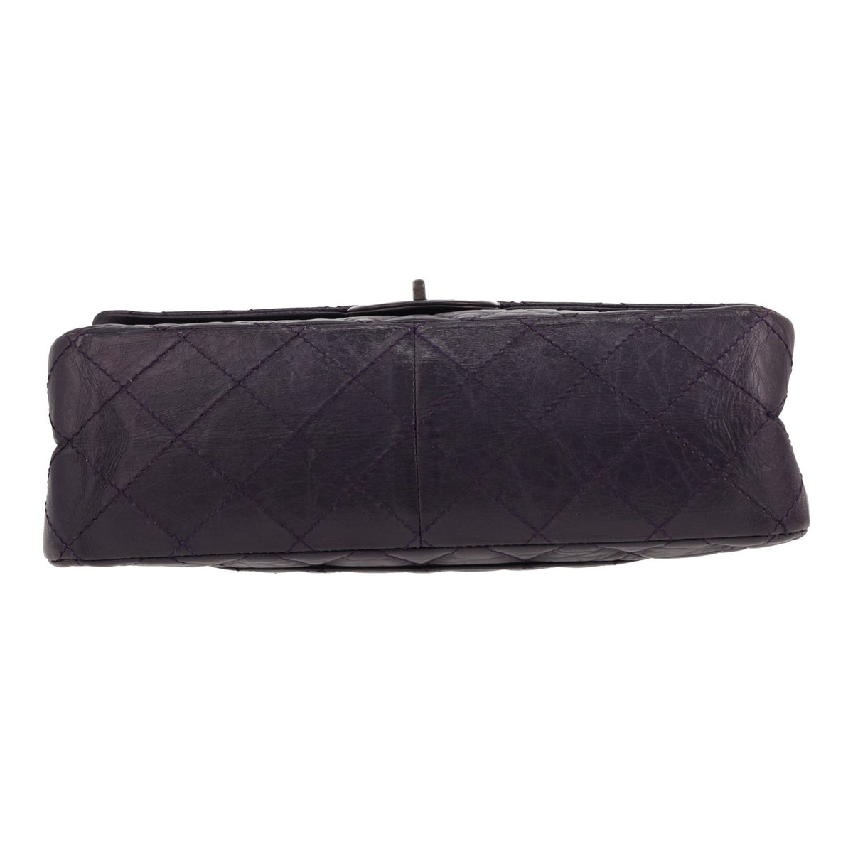 Chanel 2.55 shoulder bag in purple quilted leather - DETAIL 1