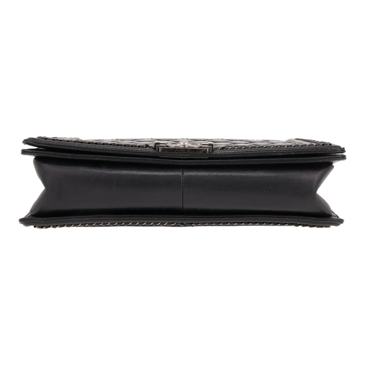 Chanel Boy large model shoulder bag in black quilted leather - DETAIL 1