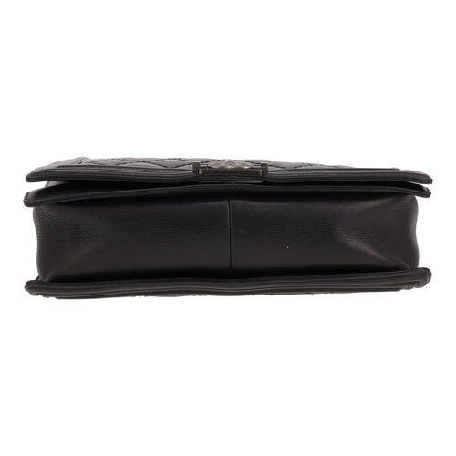 Chanel Boy large model shoulder bag in black leather - DETAIL 1