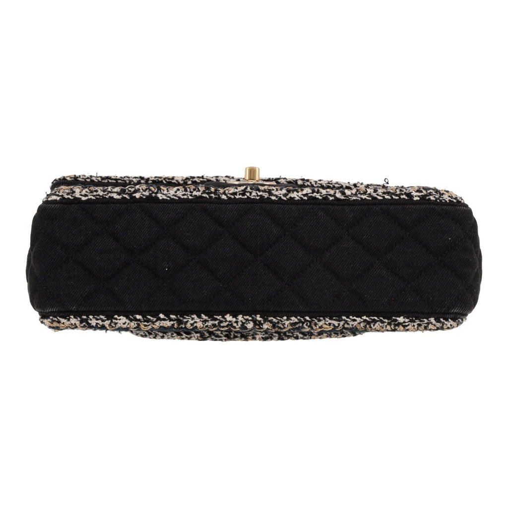 Chanel Timeless handbag in black denim and tricolor tweed - DETAIL 1