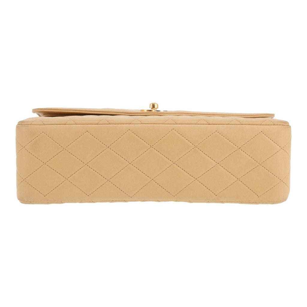 Chanel Timeless Vintage handbag in beige quilted leather - DETAIL 1