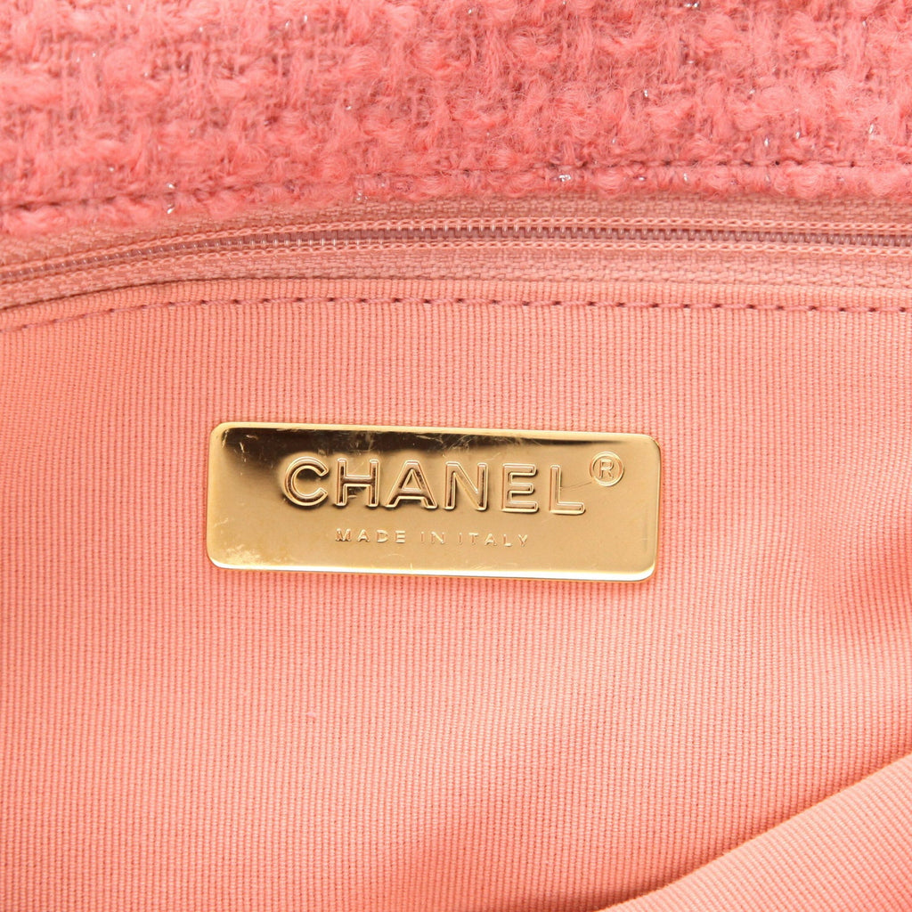 Chanel 19 medium model shoulder bag in pink tweed - DETAIL 2