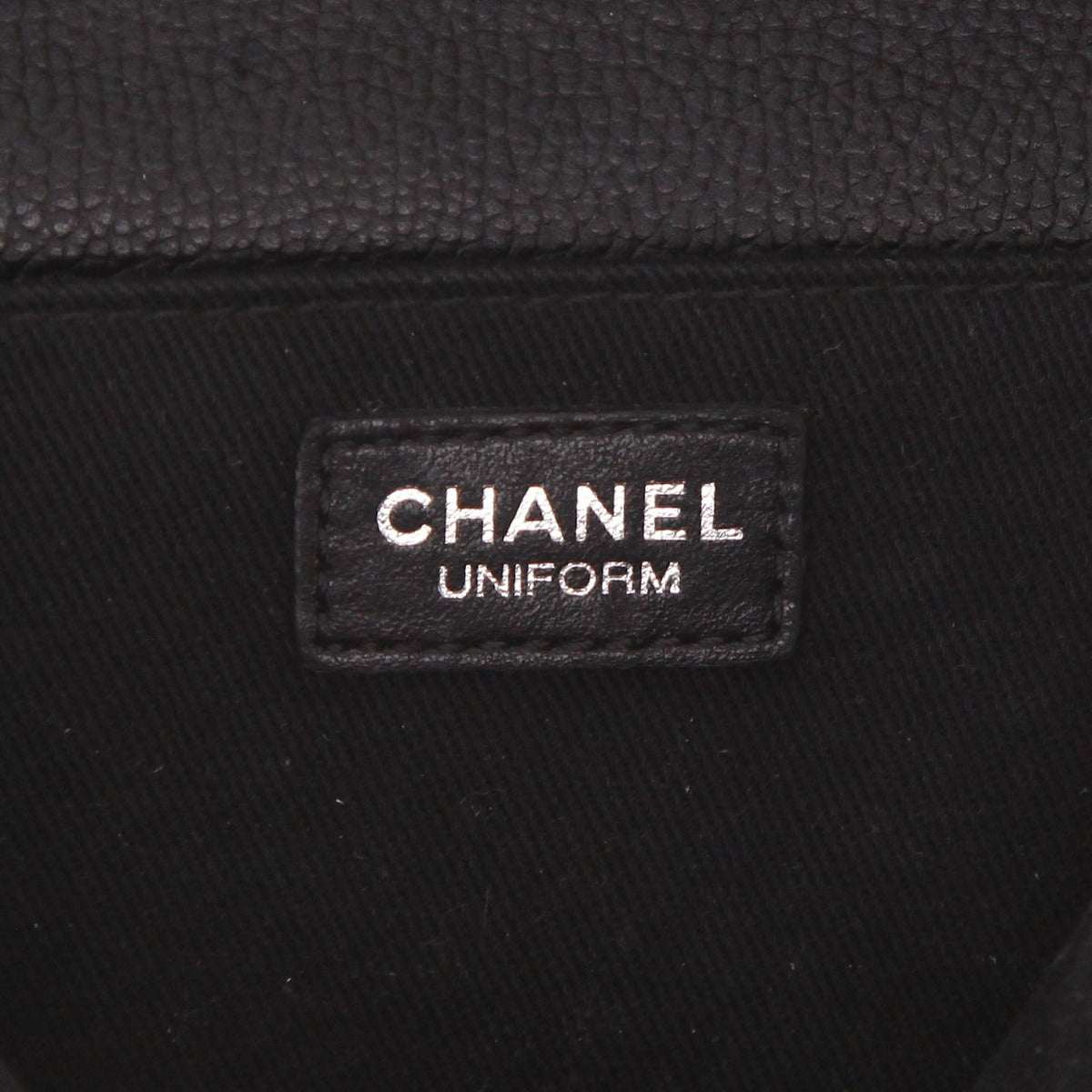 Chanel belt bag Noir quilted grained leather belt bag - DETAIL 2