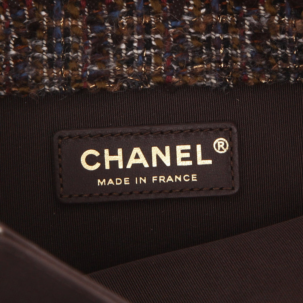 Chanel Knock on Wood shoulder bag in brown and burgundy tweed - DETAIL 2