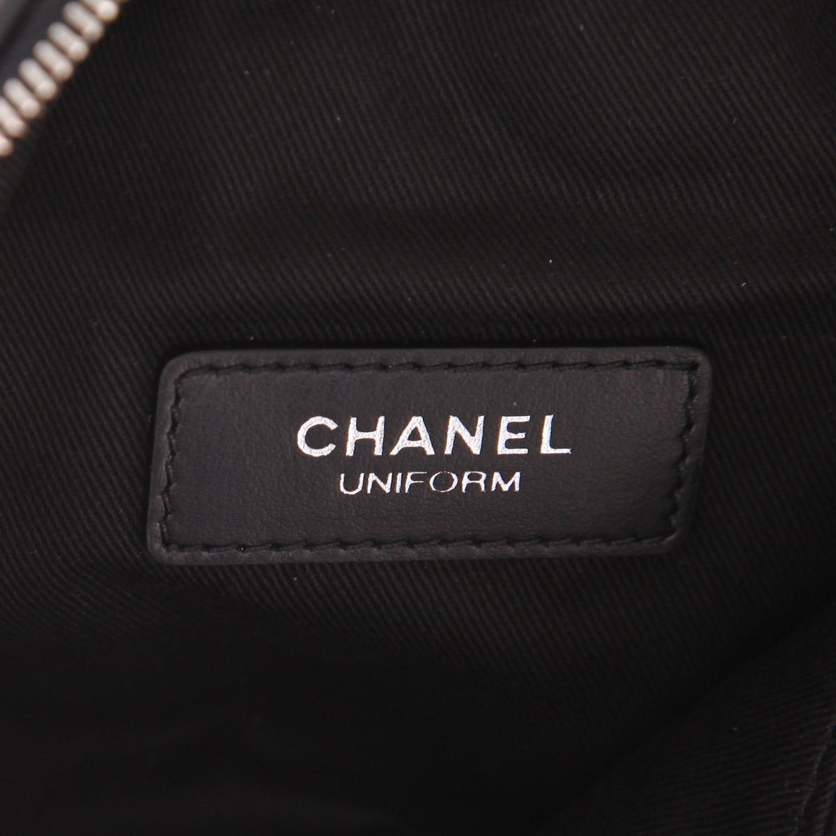 Chanel Pochette ceinture clutch-belt in black quilted leather - DETAIL 2