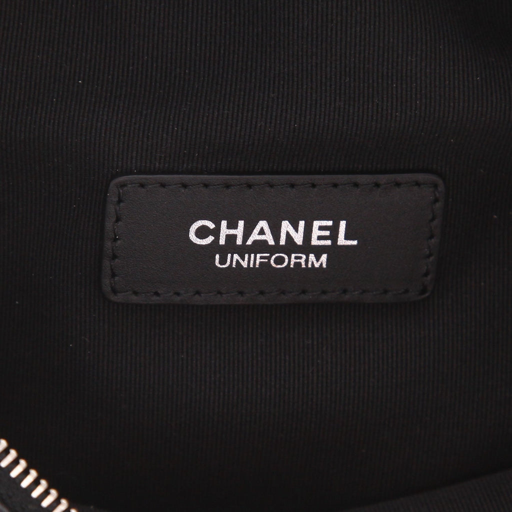 Chanel Pochette ceinture clutch-belt in black quilted leather - DETAIL 2