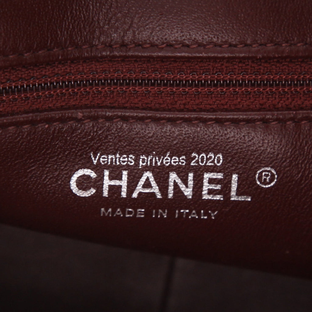 Chanel shoulder bag in black leather - DETAIL 2