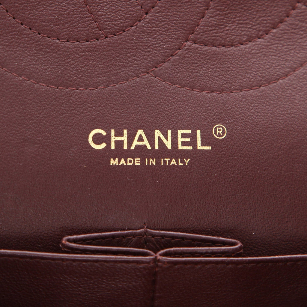 Chanel Timeless Jumbo handbag in black quilted grained leather - DETAIL 2
