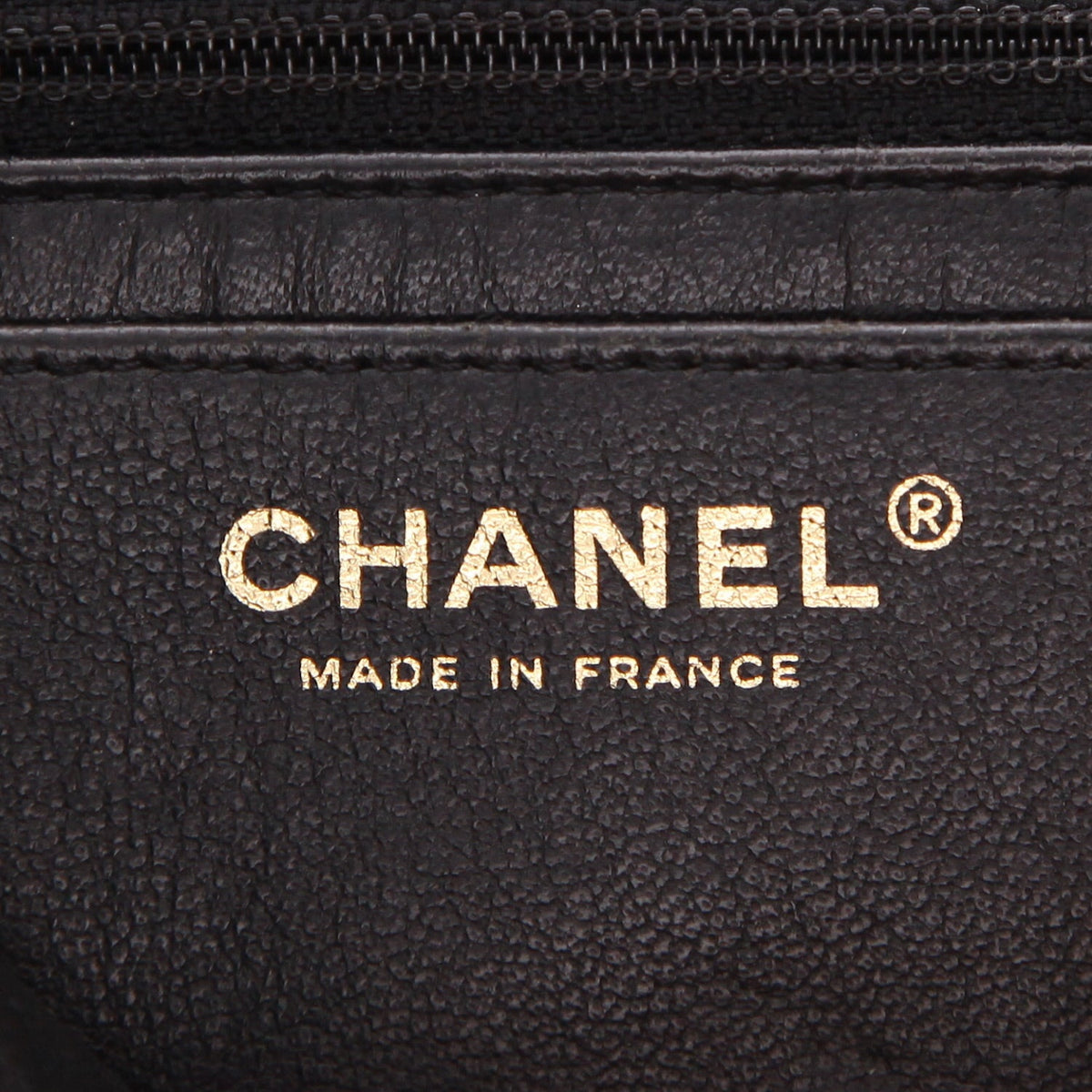 Chanel Timeless Jumbo shoulder bag in black quilted grained leather - DETAIL 2