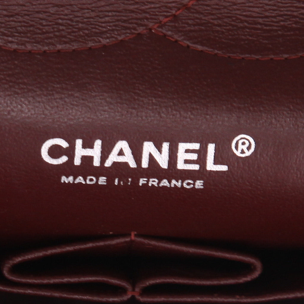 Chanel Timeless Jumbo shoulder bag in black quilted leather - DETAIL 2