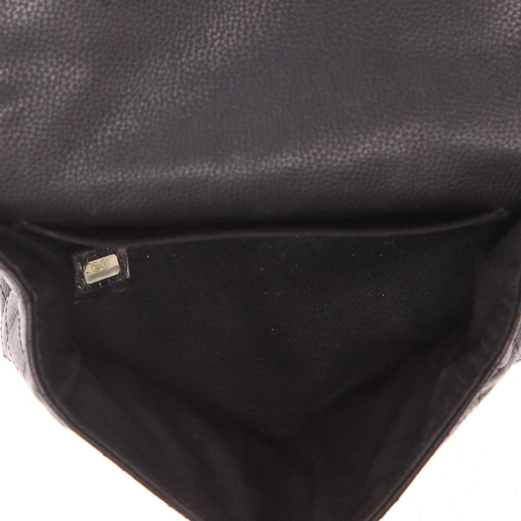 Chanel belt bag Noir quilted grained leather belt bag - DETAIL 3