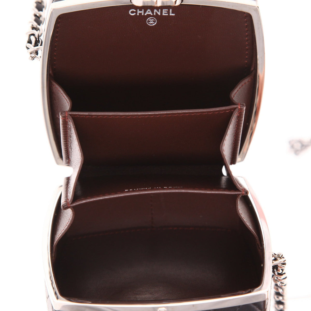 Chanel Editions Limitées clutch in black quilted leather - DETAIL 3