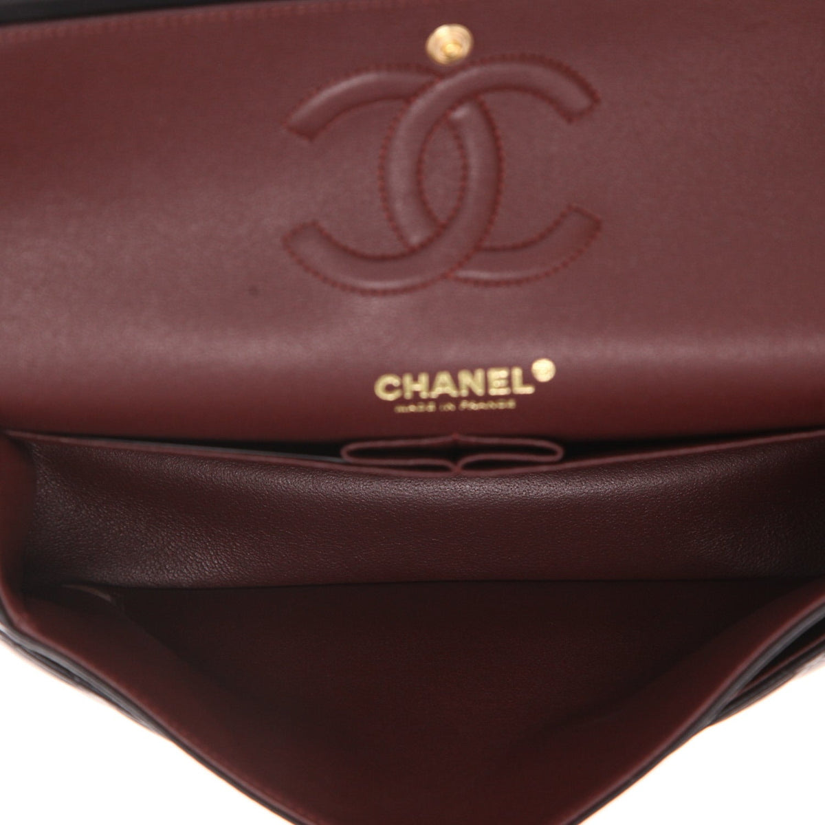 Chanel Timeless Classic handbag in black quilted leather - DETAIL 3