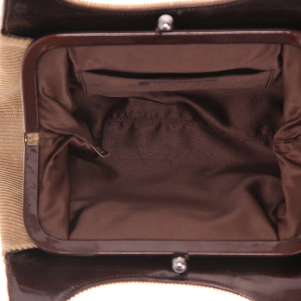 Chanel Vintage shoulder bag in brown velvet and brown leather - DETAIL 3
